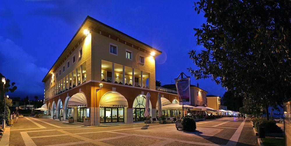 Hotel Vela D'Oro Dependence Bardolino Exterior photo